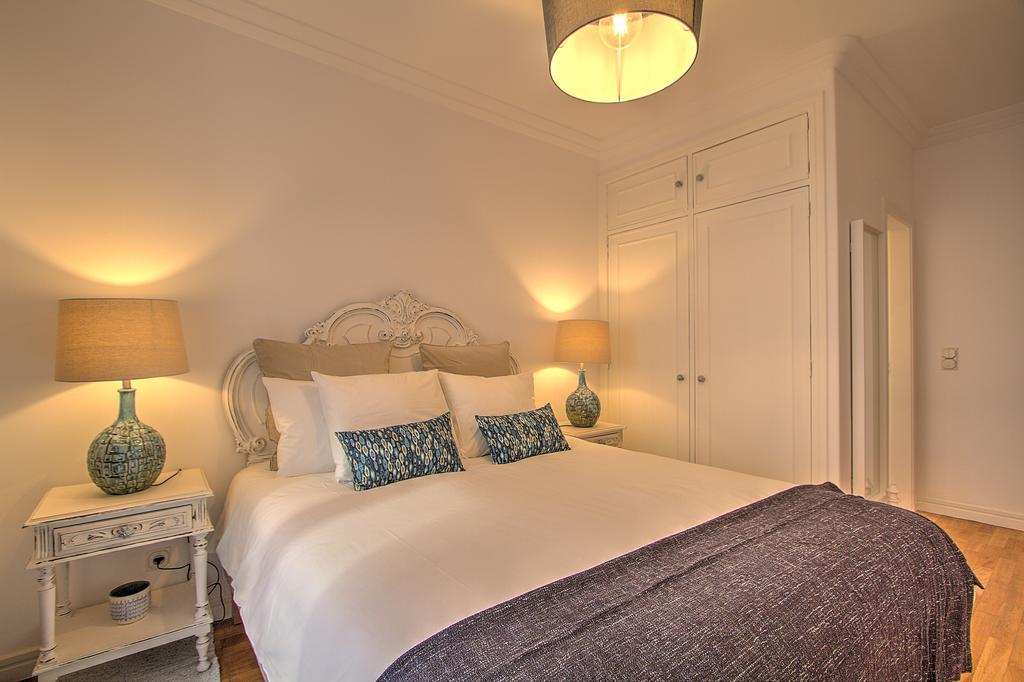 Apartamento Heart Of Bairro Alto-Live Like A Local Lisboa Exterior foto