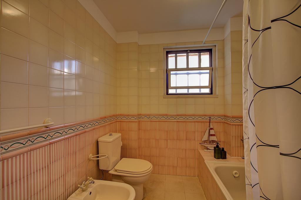 Apartamento Heart Of Bairro Alto-Live Like A Local Lisboa Exterior foto